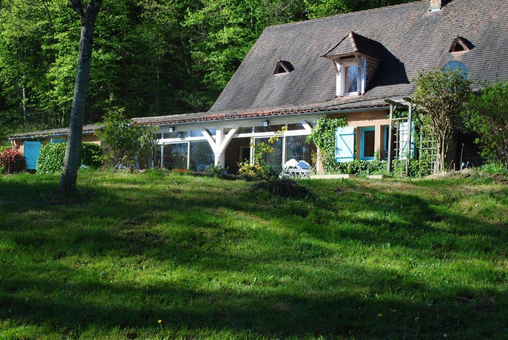 Maison D'Hotes Le Moulin Pointu Sainte-Nathalène Екстериор снимка